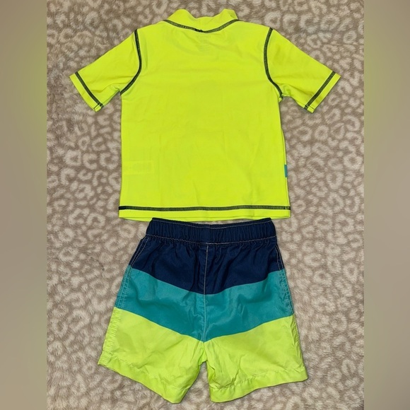 18mo. Carter’s Rash Guard Swim Bundle - Picture 6 of 7